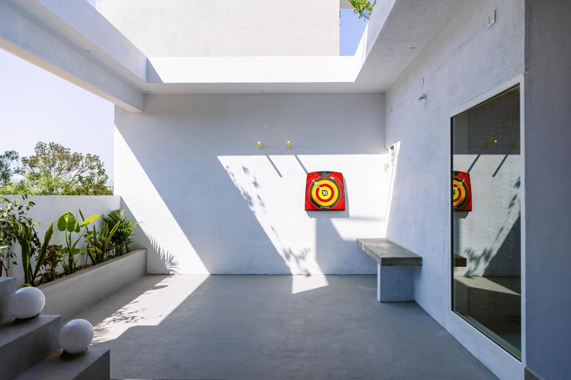 Moonlight Manor- Luxury Escape Villa Bangalore Exterior foto
