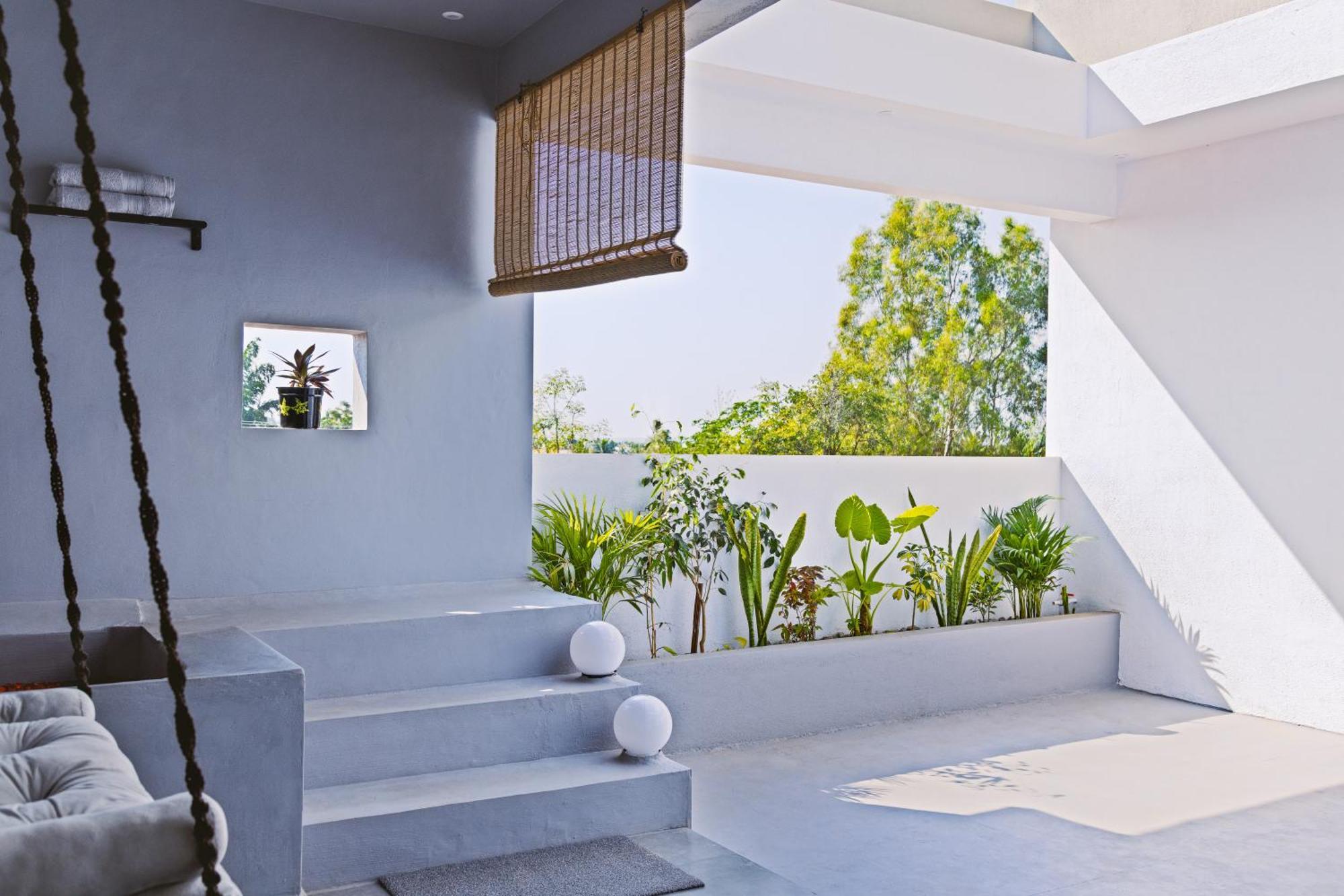 Moonlight Manor- Luxury Escape Villa Bangalore Exterior foto